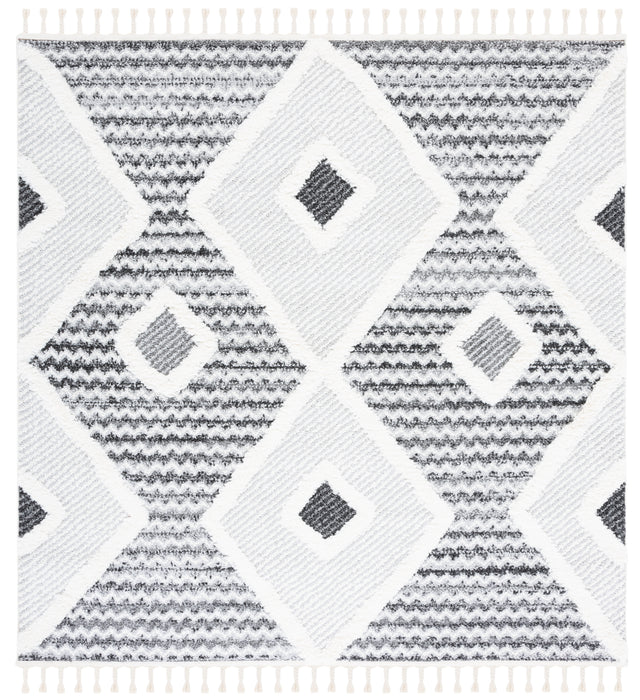 Safavieh Moroccan Tassel Shag Mts612F Grey/Ivory Rug.