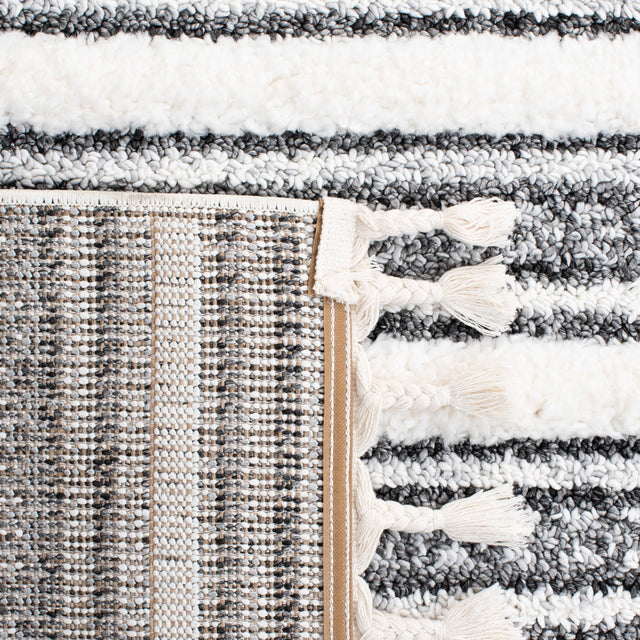 Safavieh Moroccan Tassel Shag Mts620F Grey/Ivory Rug.