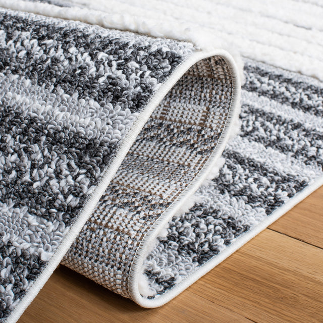 Safavieh Moroccan Tassel Shag Mts622F Dark Grey/Ivory Rug.