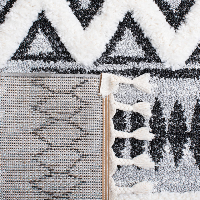 Safavieh Moroccan Tassel Shag Mts634F Grey/Black Rug.