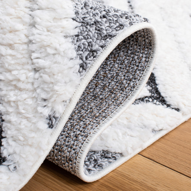 Safavieh Moroccan Tassel Shag Mts636A Ivory/Grey Rug.