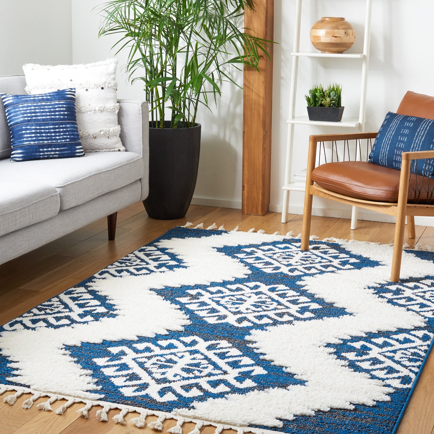 Safavieh Moroccan Tassel Shag Mts652N Navy/Ivory Rugs.