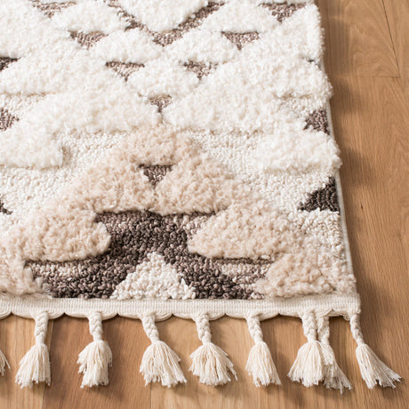 Safavieh Moroccan Tassel Shag Mts688A Ivory/Brown Rug.