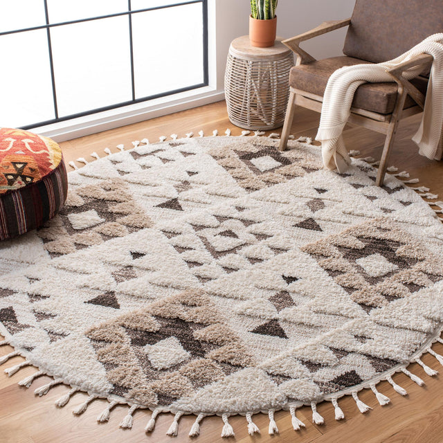 Safavieh Moroccan Tassel Shag Mts688A Ivory/Brown Rug.