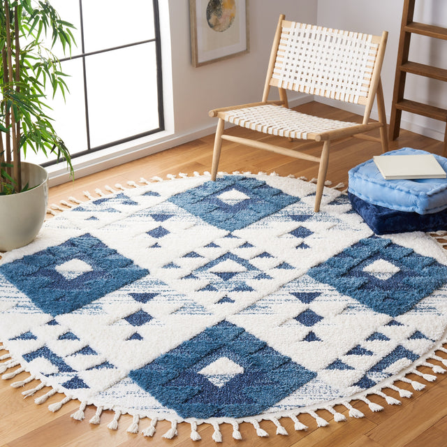 Safavieh Moroccan Tassel Shag Mts688M Blue/Ivory Rug.