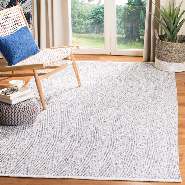 Safavieh Nantucket Nan144H Charcoal Rugs.
