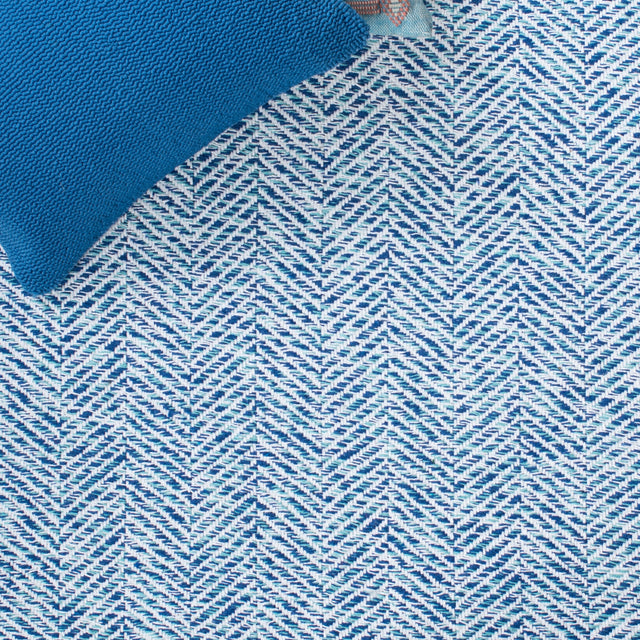 Safavieh Nantucket Nan144M Blue Rug.