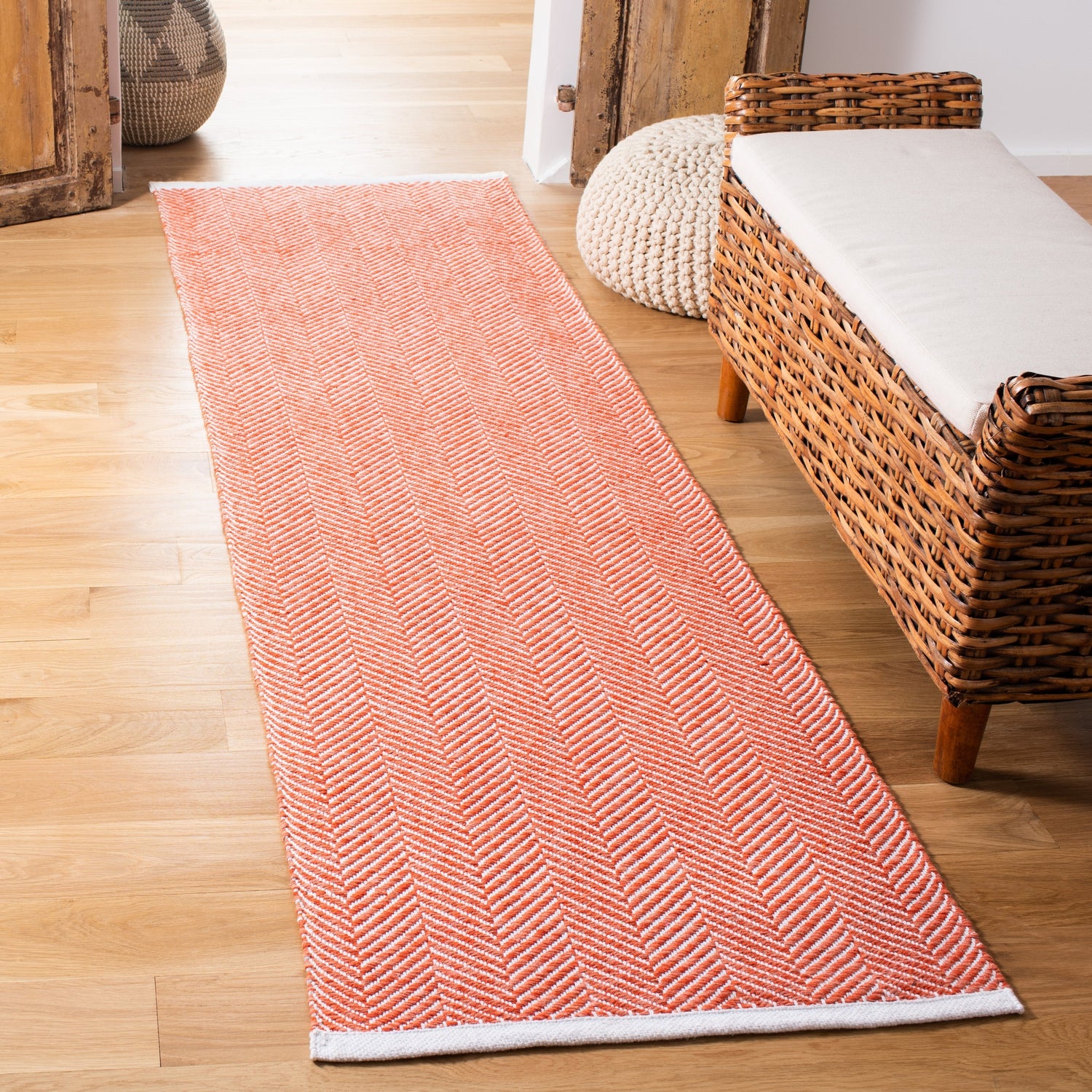 Safavieh Nantucket Nan144P Rust Rugs.