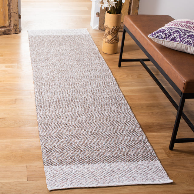 Safavieh Nantucket Nan148E Ivory/Taupe Rug.