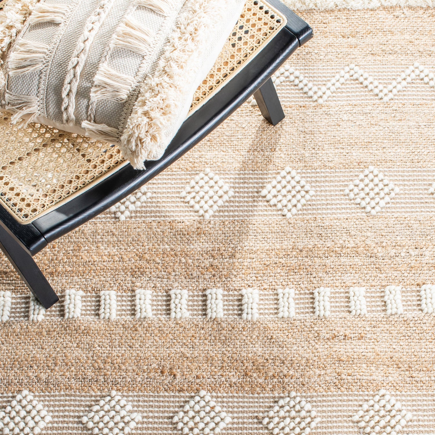 Safavieh Natura Nat123A Natural/Ivory Rugs.