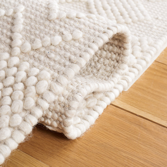 Safavieh Natura Nat125A Ivory Rug.