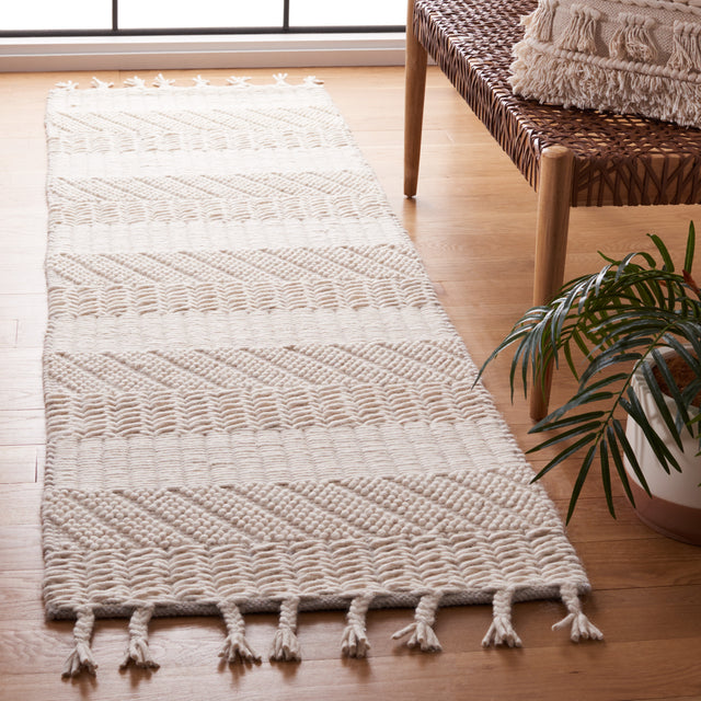 Safavieh Natura Nat126A Ivory Rug.