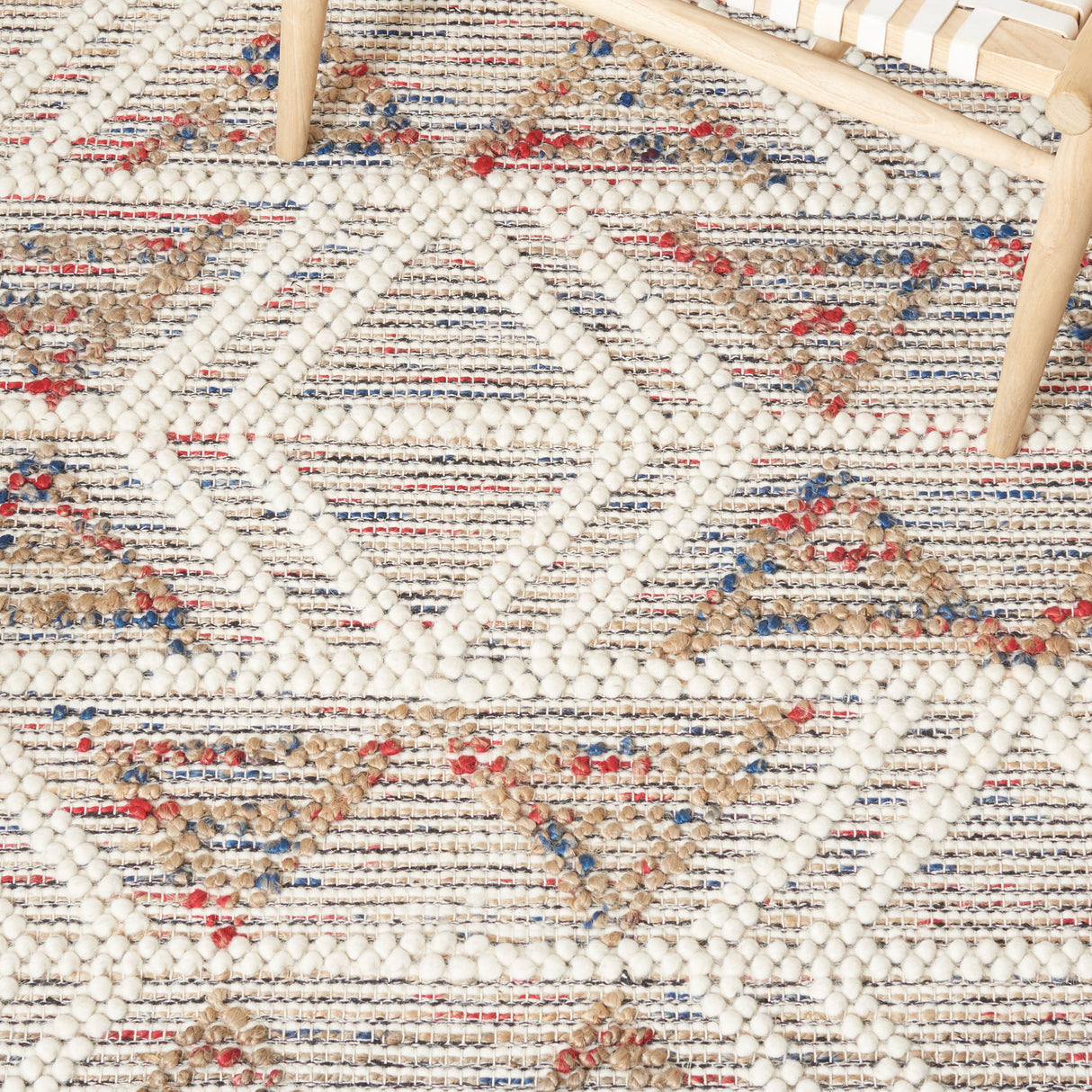 Safavieh Natura Nat178Q Ivory/Red Rug.