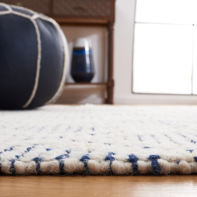Safavieh Natura Nat183A Ivory/Blue Rug.