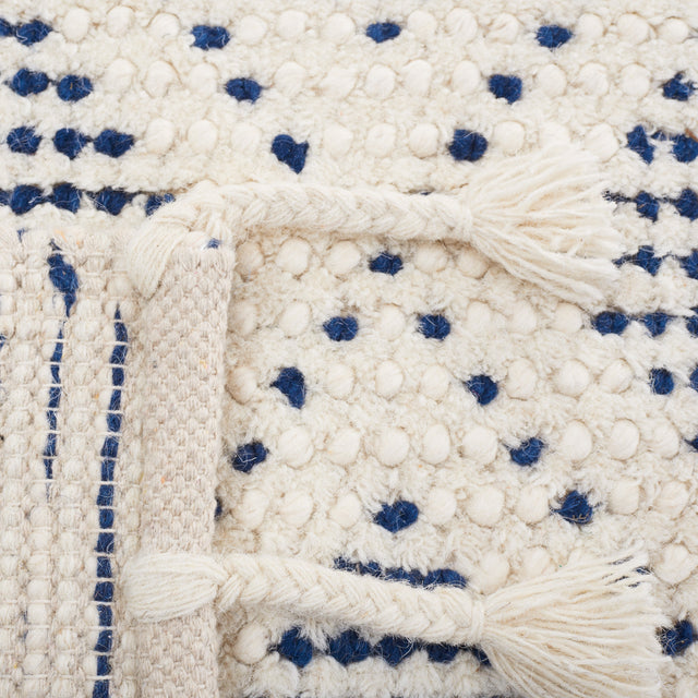 Safavieh Natura Nat183A Ivory/Blue Rug.