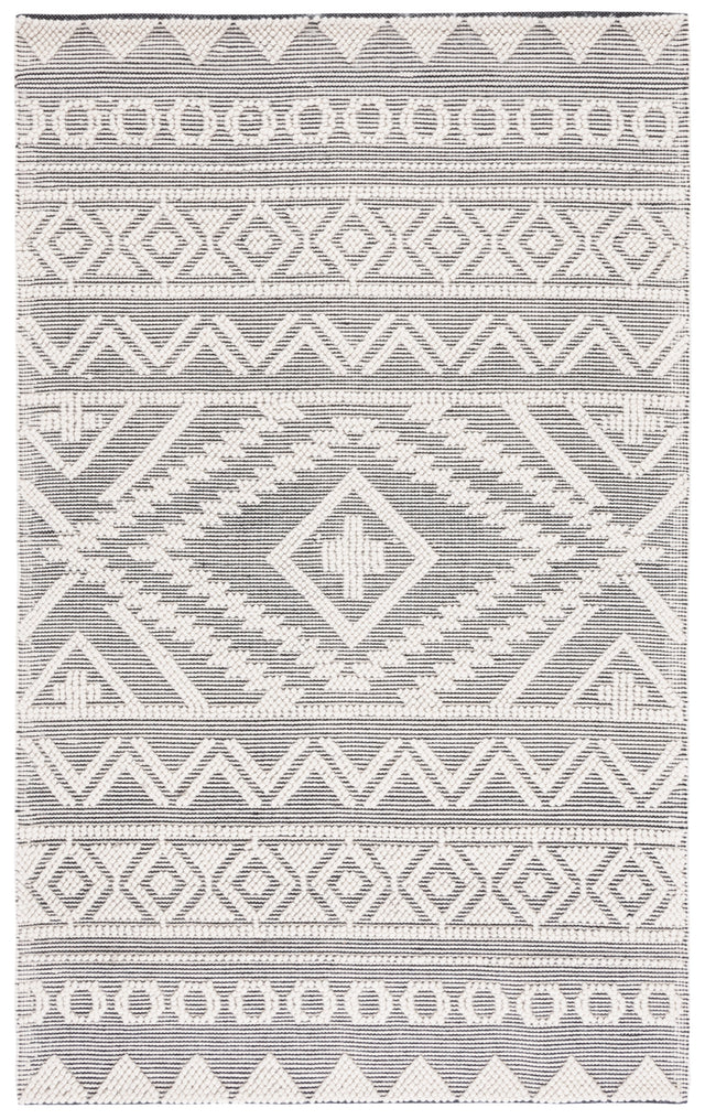 Safavieh Natura Nat275Z Black/Ivory Rug.