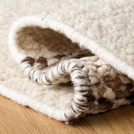 Safavieh Natura Nat321A Ivory/Brown Rugs.
