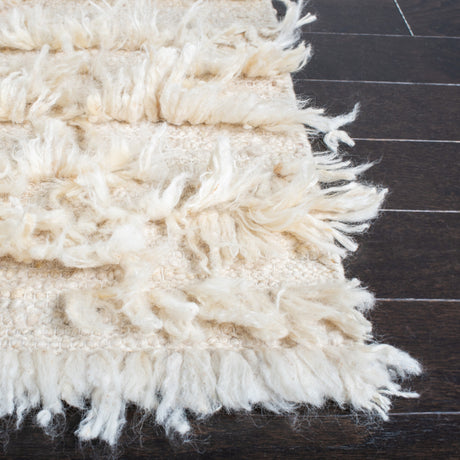Safavieh Natura Nat322A Ivory Rugs.