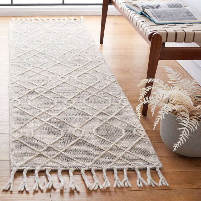 Safavieh Natura Nat323A Ivory/Black Rug.