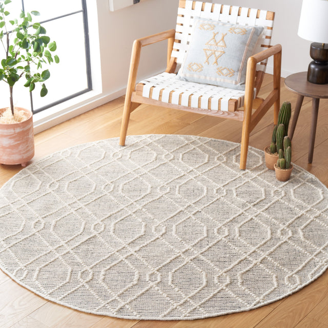 Safavieh Natura Nat323A Ivory/Black Rug.