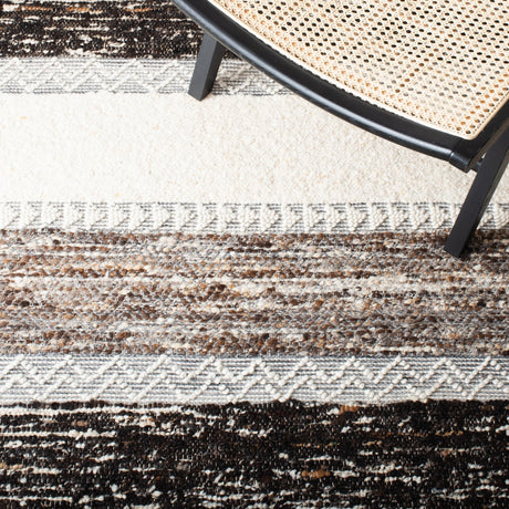 Safavieh Natura Nat326T Brown/Ivory Rugs.