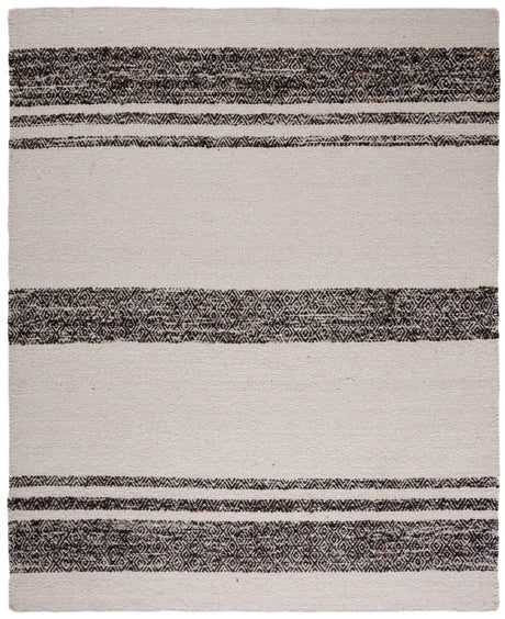 Safavieh Natura Nat328Z Black/Ivory Rugs.