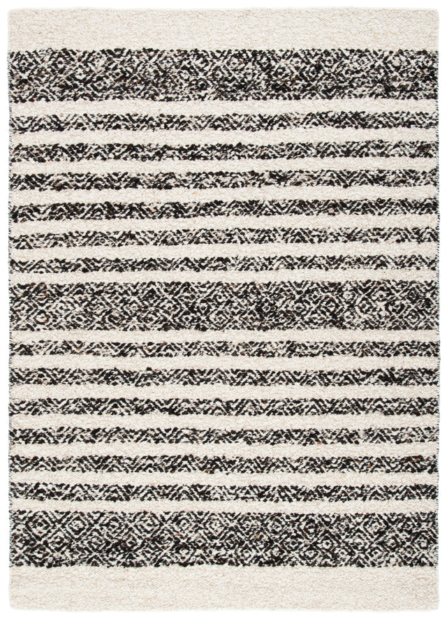 Safavieh Natura Nat329Z Black/Ivory Rugs.