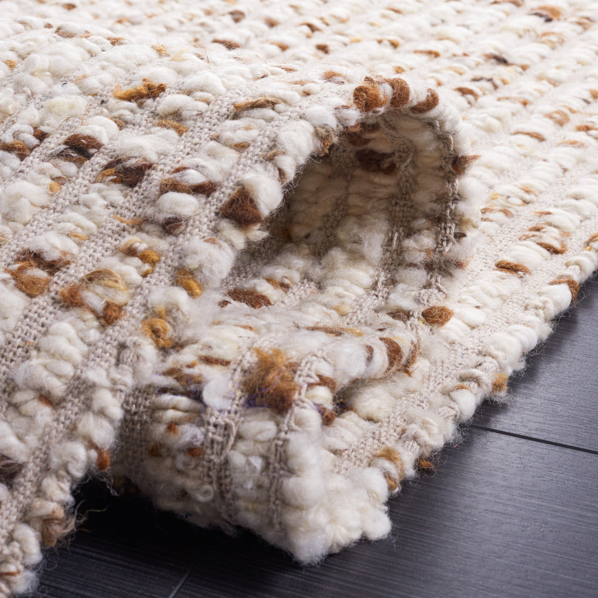 Safavieh Natura Nat331B Ivory/Beige Rug.