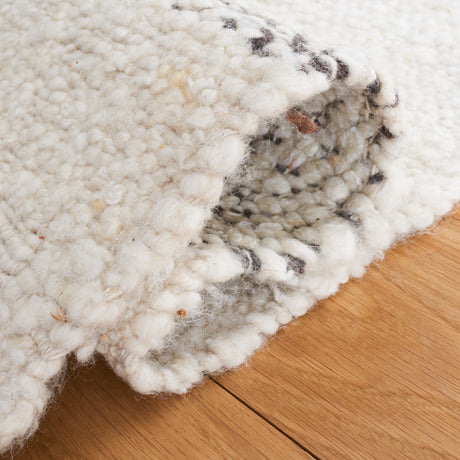 Safavieh Natura Nat332A Ivory Rugs.