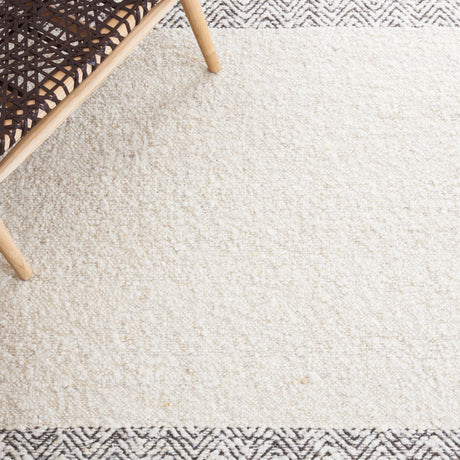Safavieh Natura Nat332A Ivory Rugs.