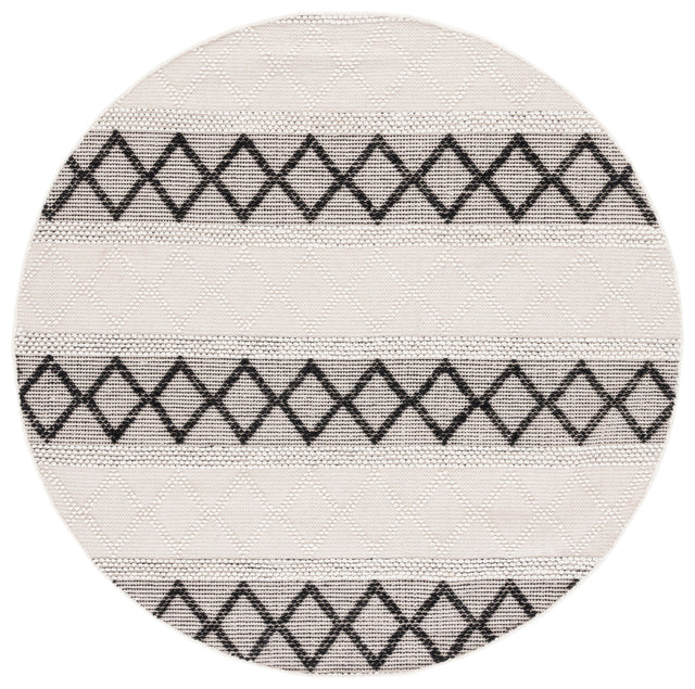 Safavieh Natura Nat334A Ivory/Black Rug.