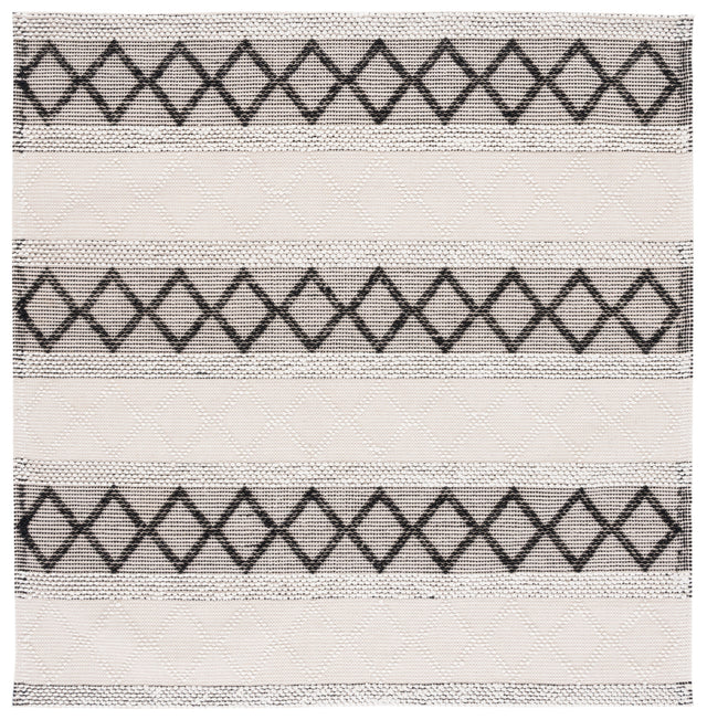 Safavieh Natura Nat334A Ivory/Black Rug.