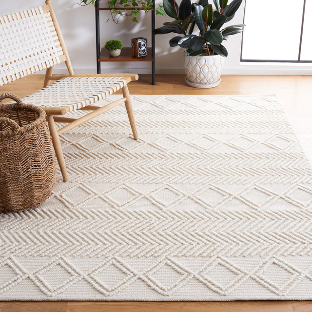 Safavieh Natura Nat335A Ivory/Black Rug.