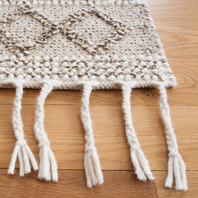 Safavieh Natura Nat337A Ivory/Brown Rug.