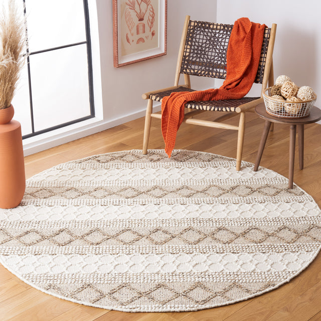 Safavieh Natura Nat337A Ivory/Brown Rug.