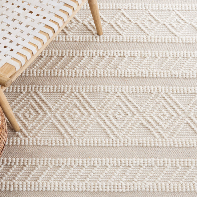 Safavieh Natura Nat338A Ivory/Beige Rug.