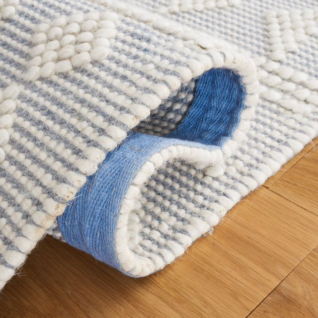 Safavieh Natura Nat342A Ivory/Light Blue Rug.