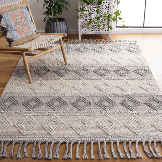 Safavieh Natura Nat343A Ivory/Grey Rug.