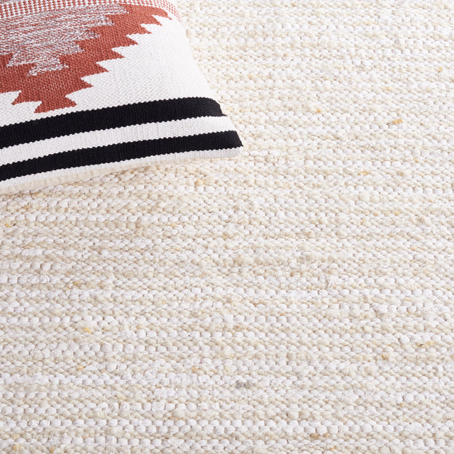 Safavieh Natura Nat350A Ivory/Beige Rug.