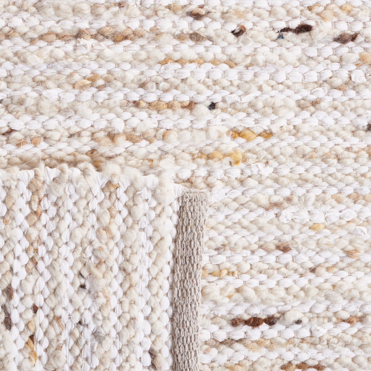 Safavieh Natura Nat350D Ivory/Gold Rug.
