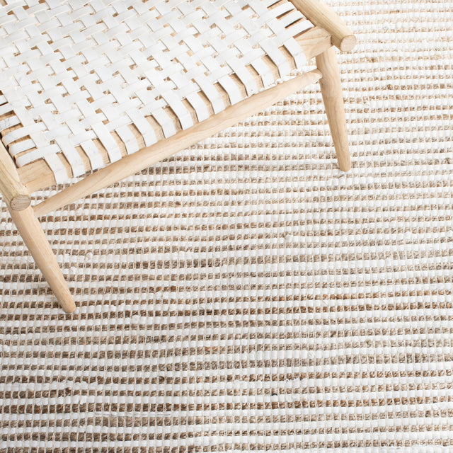 Safavieh Natura Nat375A Natural/Ivory Rug.