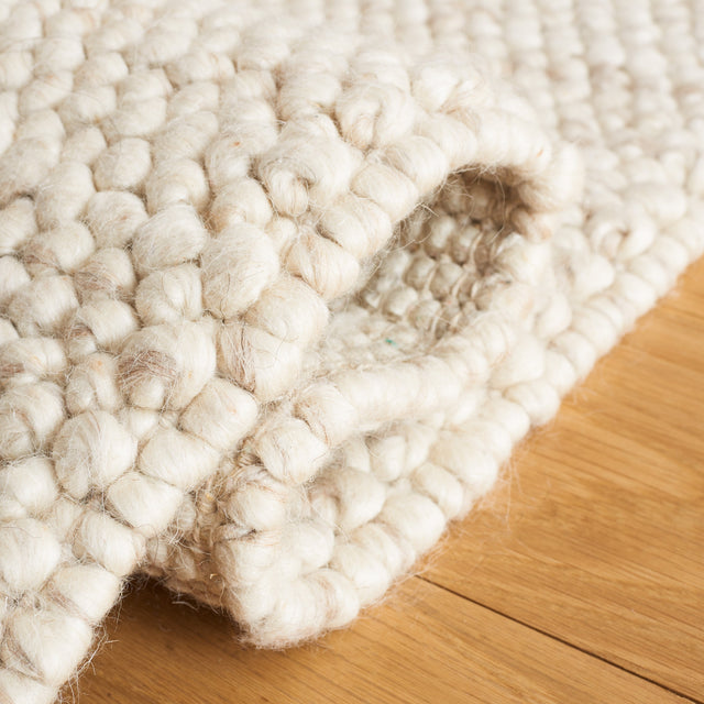 Safavieh Natura Nat425B Beige/Ivory Rug.