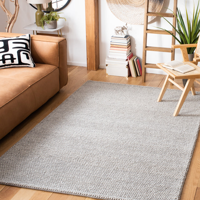 Safavieh Natura Nat425G Silver Rug.