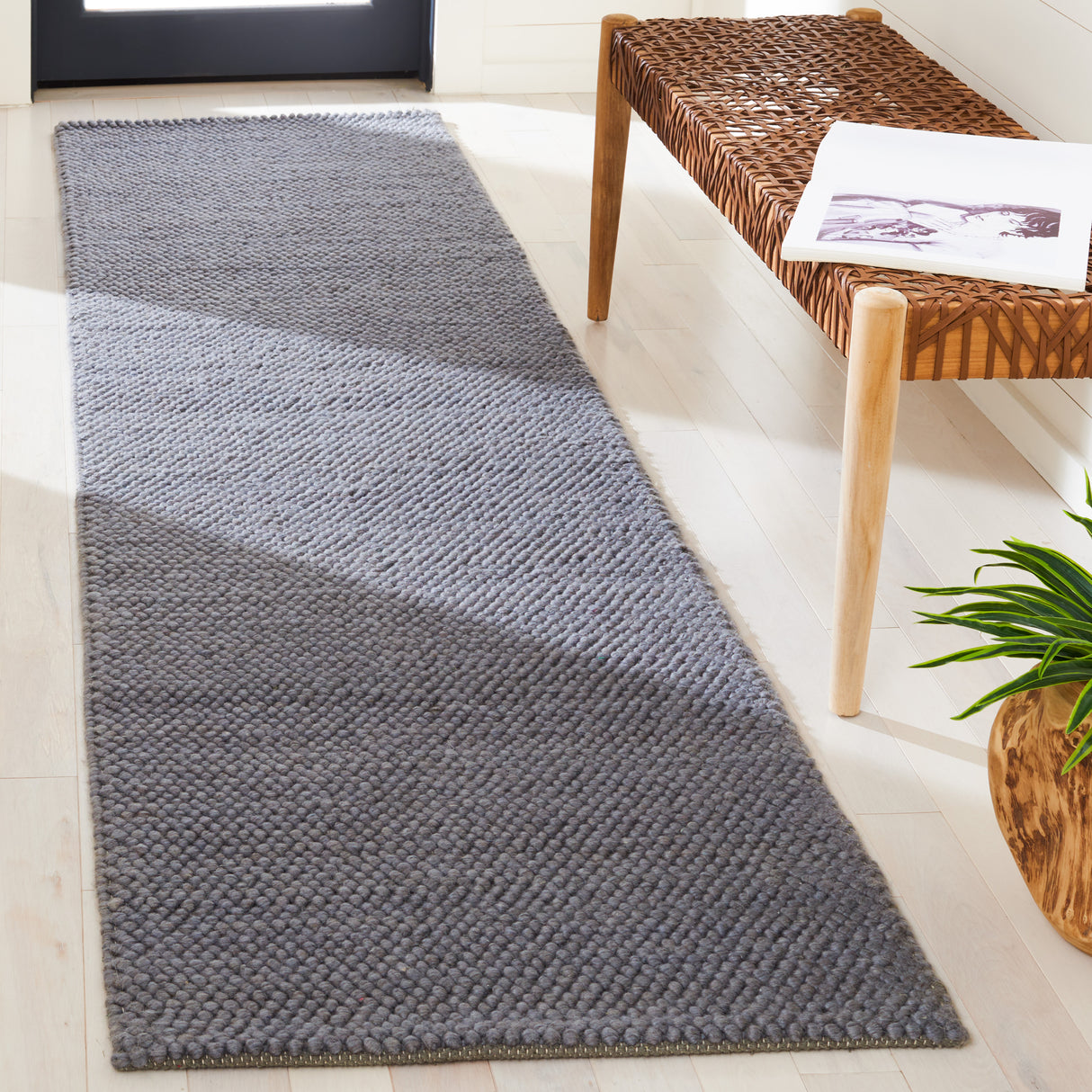 Safavieh Natura Nat425H Dark Grey Rug.