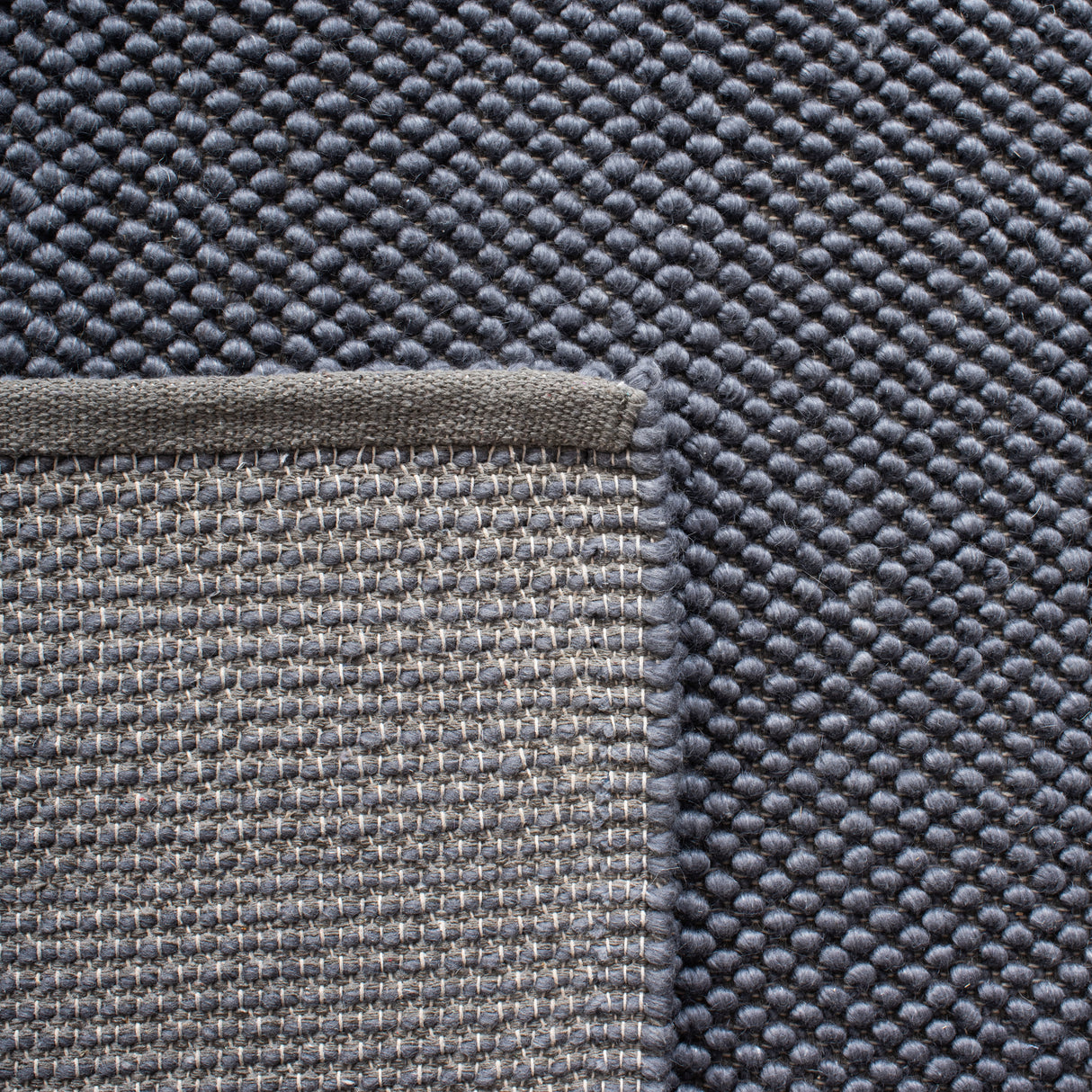Safavieh Natura Nat425H Dark Grey Rug.