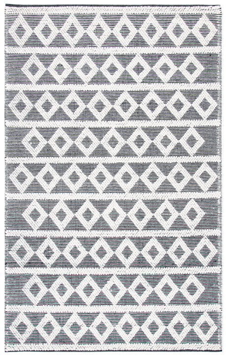 Safavieh Natura Nat479A Ivory/Black Rugs.
