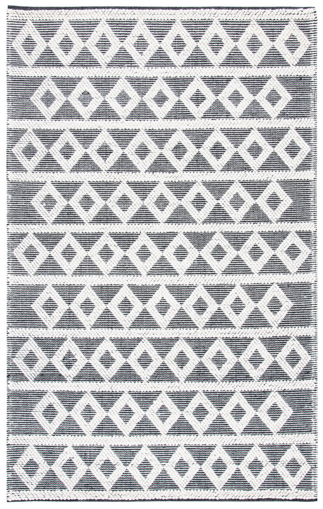 Safavieh Natura Nat479A Ivory/Black Rugs.