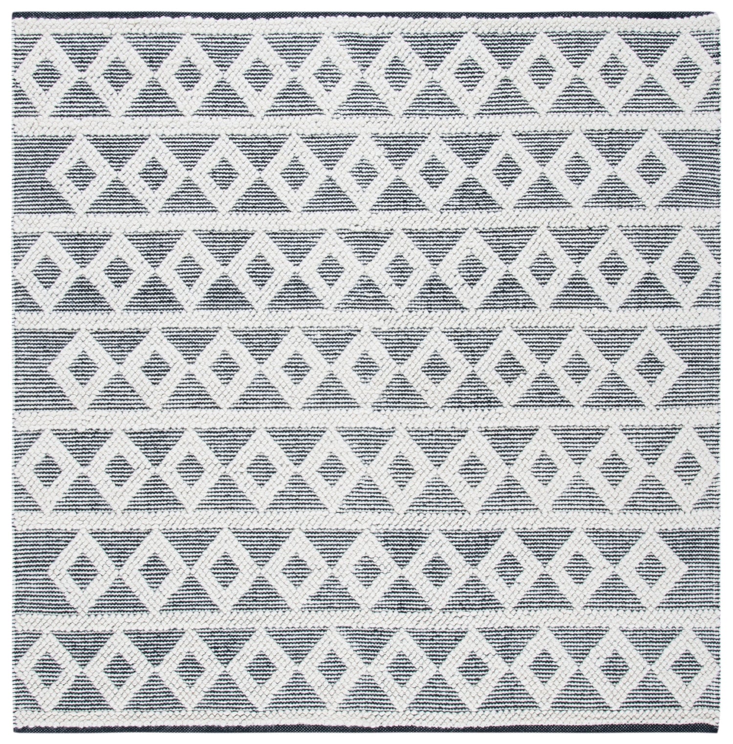Safavieh Natura Nat479A Ivory/Black Rugs.