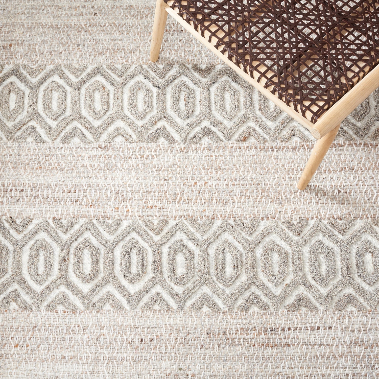 Safavieh Natura Nat610B Beige/Ivory Rugs.