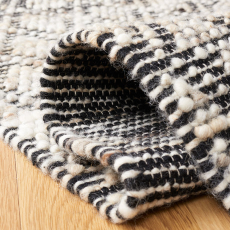 Safavieh Natura Nat615T Ivory/Brown Rugs.